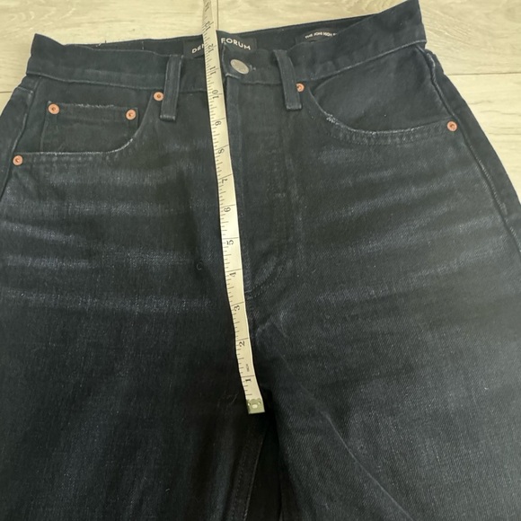 Aritzia Denim Forum Joni High Rise Loose Distressed Black Denim Jeans Size 24 - Picture 3 of 10